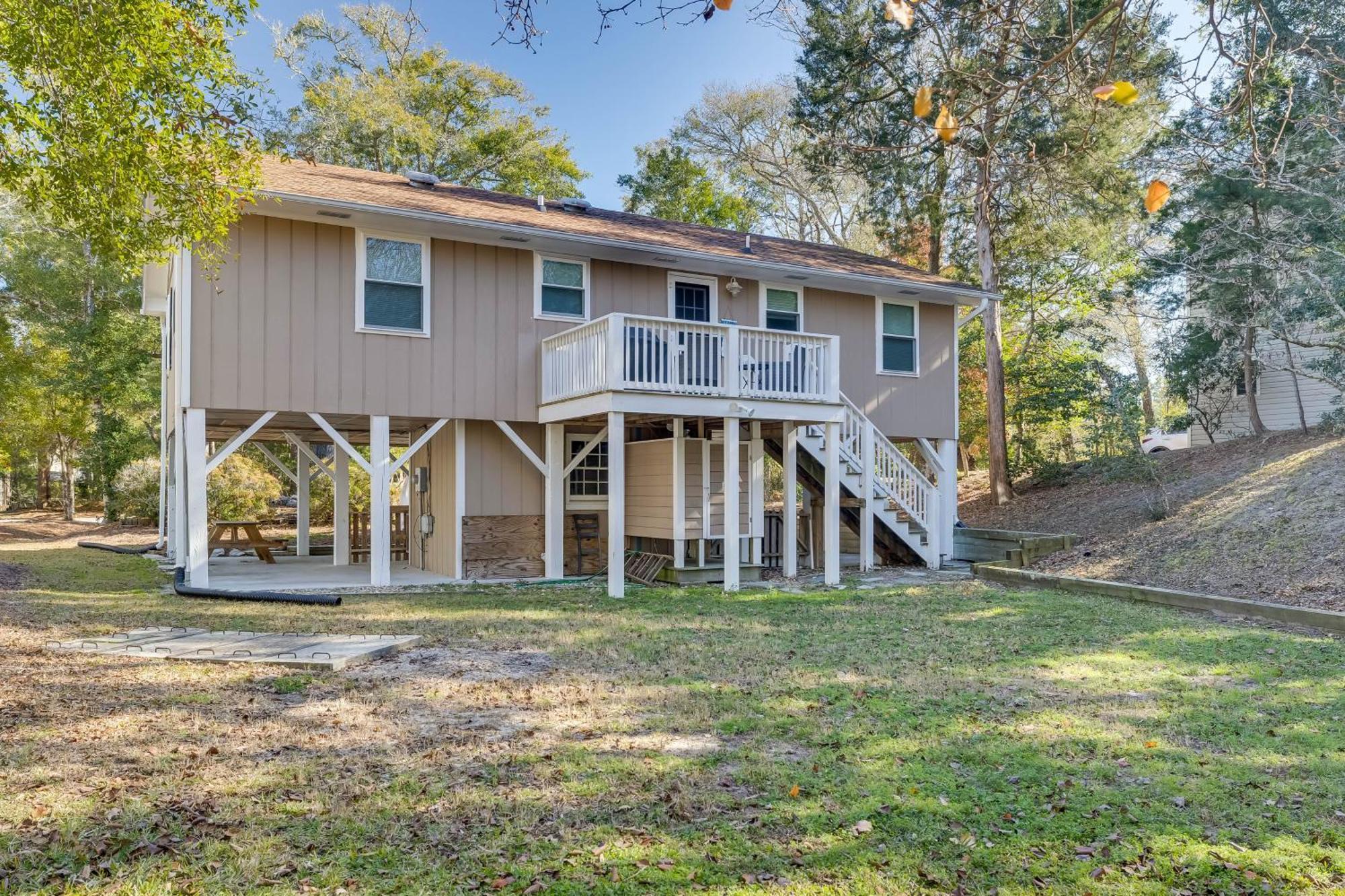 Lovely Emerald Isle Home, Walk To Beach! Kültér fotó